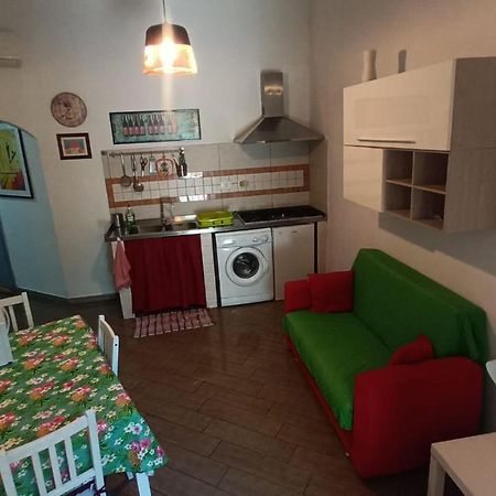Vercelli Guest House Near San Giovanni Рим Екстер'єр фото