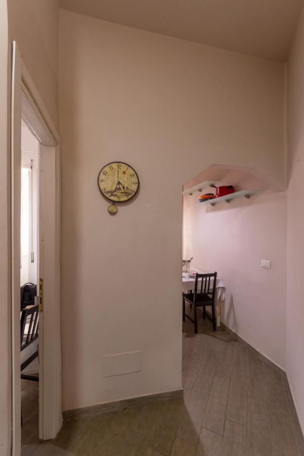 Vercelli Guest House Near San Giovanni Рим Екстер'єр фото