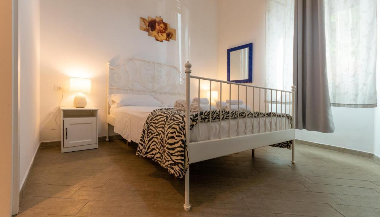 Vercelli Guest House Near San Giovanni Рим Екстер'єр фото