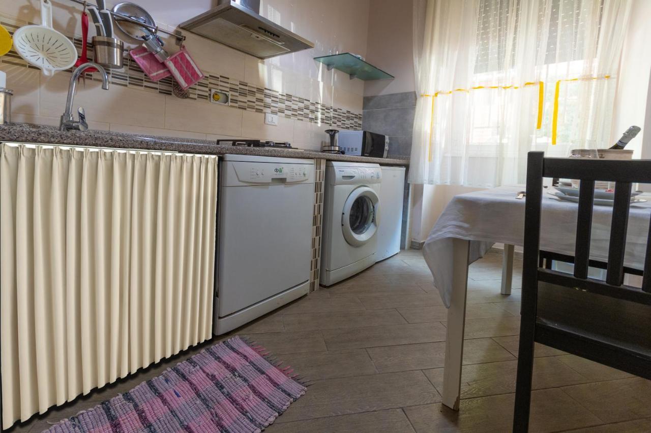 Vercelli Guest House Near San Giovanni Рим Екстер'єр фото