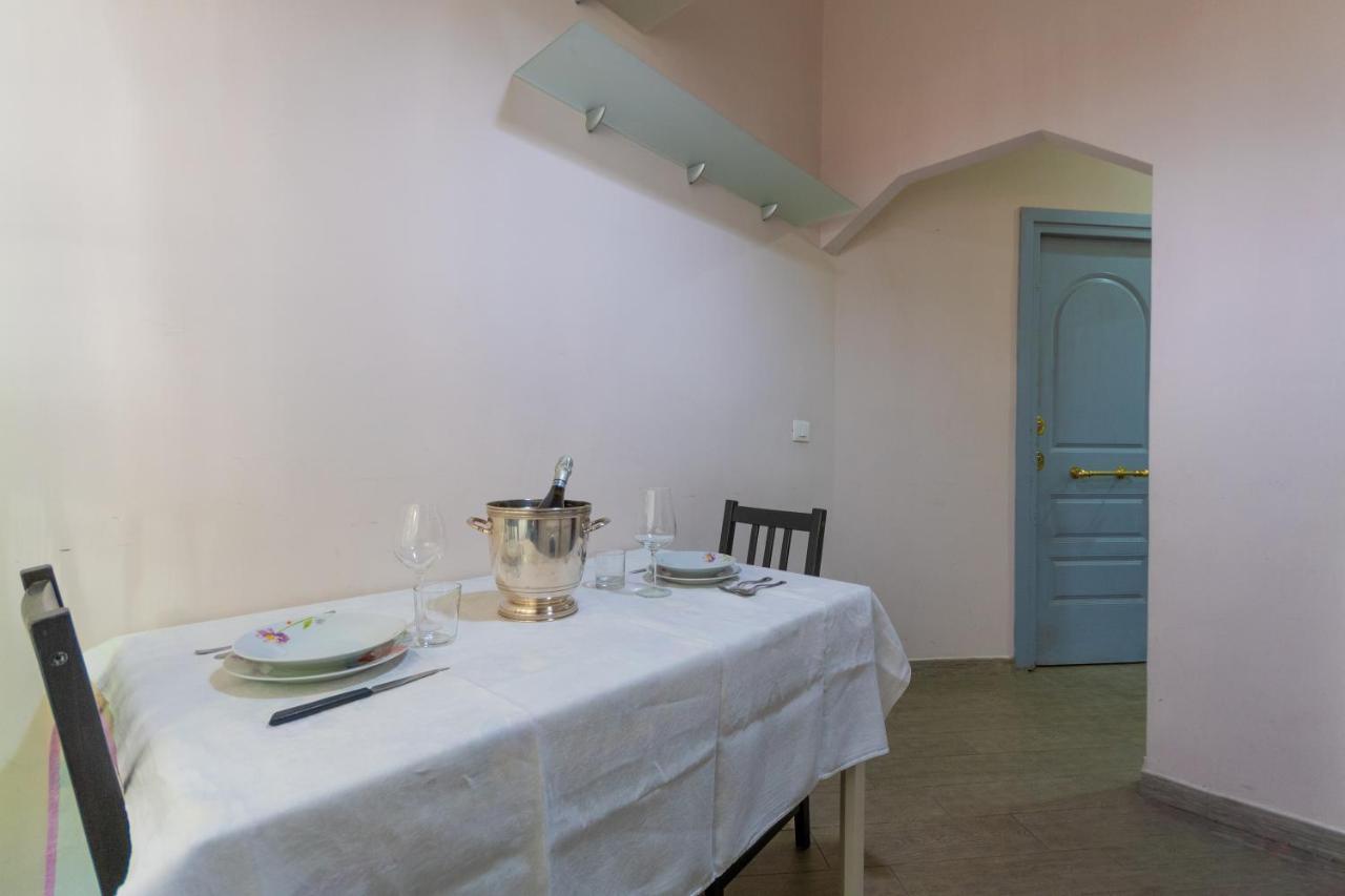 Vercelli Guest House Near San Giovanni Рим Екстер'єр фото