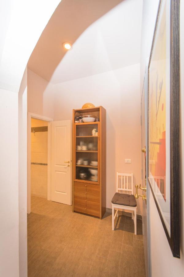 Vercelli Guest House Near San Giovanni Рим Екстер'єр фото