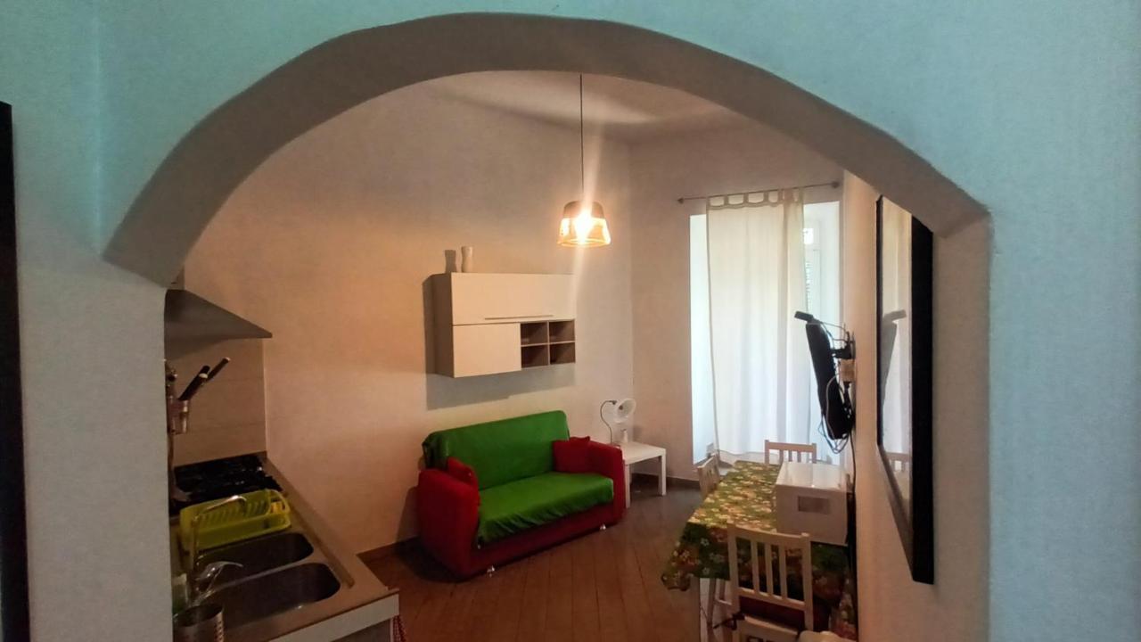 Vercelli Guest House Near San Giovanni Рим Екстер'єр фото